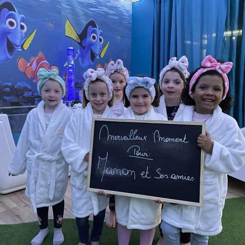 Groupe d'anniversaire chez Oh Baby Spa